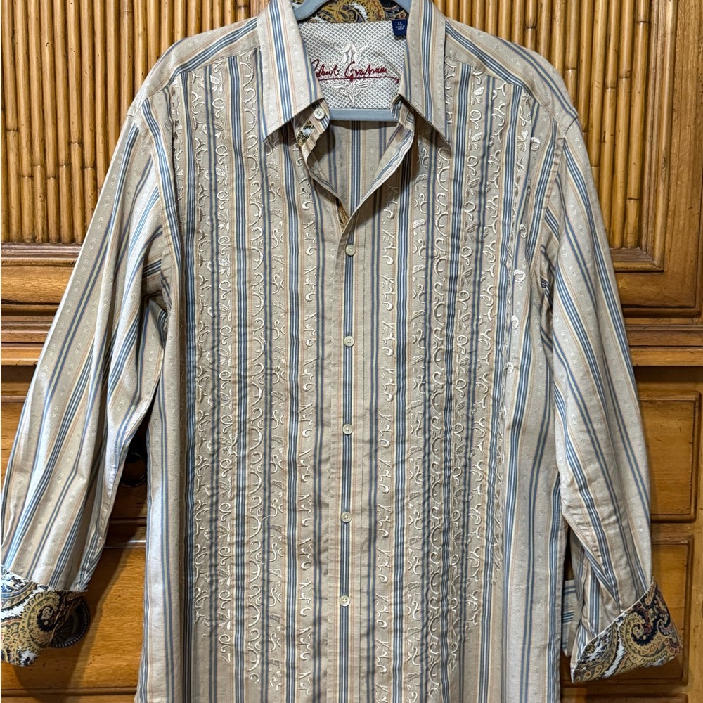 Robert Graham men’s button down shirt